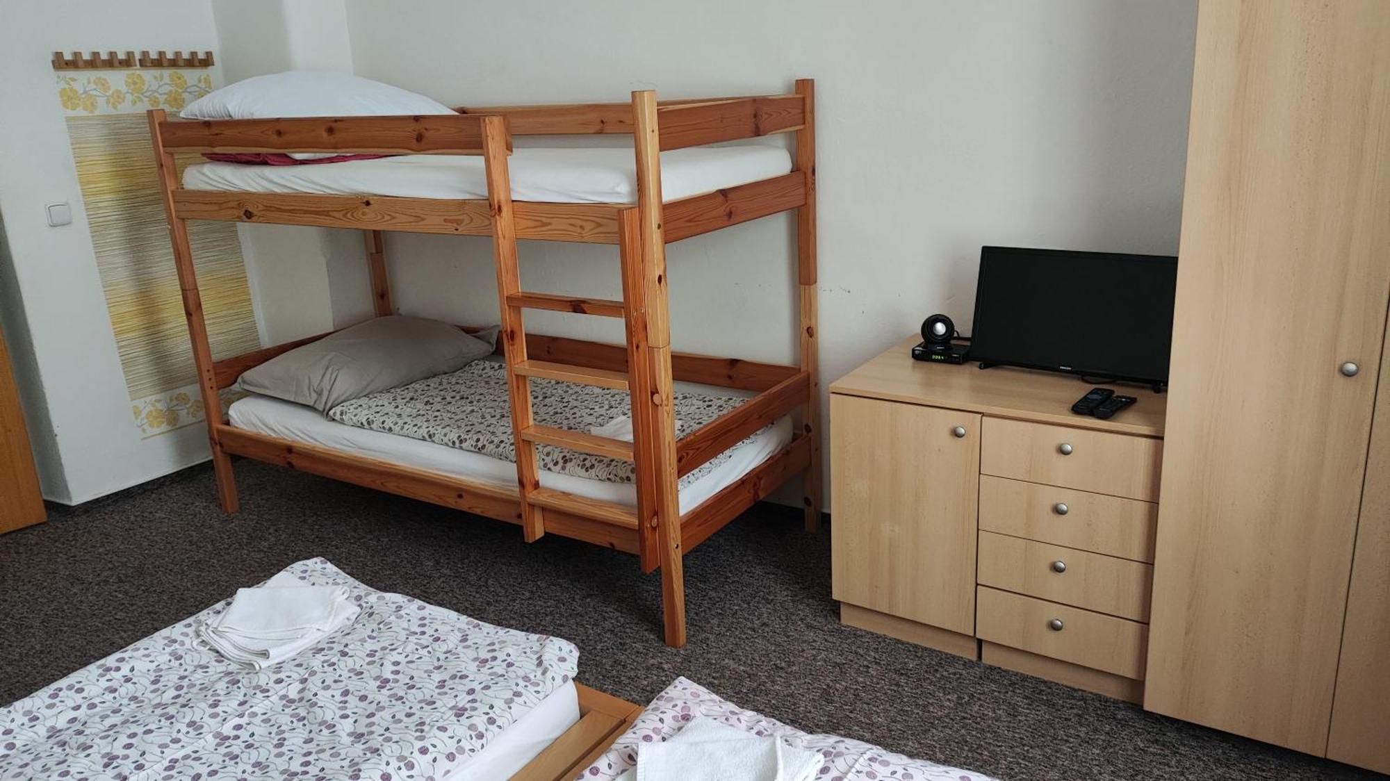 ליפובה לאזנה Apartmany Ruze מראה חיצוני תמונה
