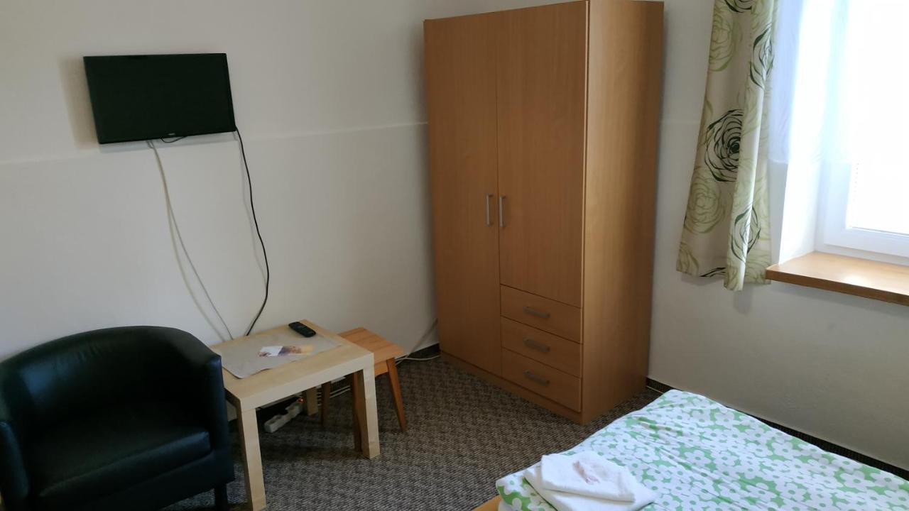 ליפובה לאזנה Apartmany Ruze מראה חיצוני תמונה